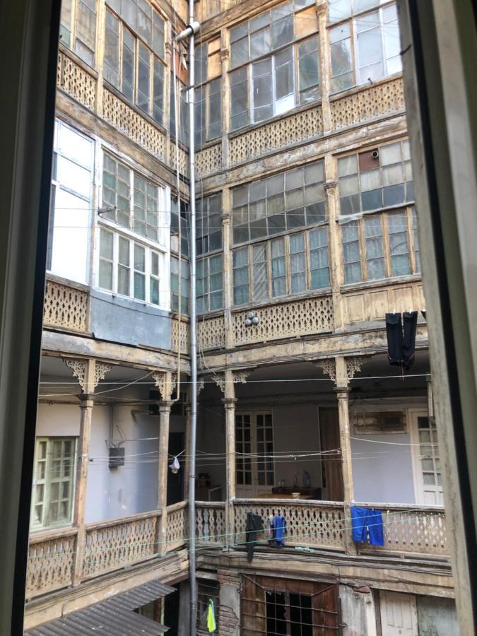 Room With Quite Yard View Tbilisi Exterior photo